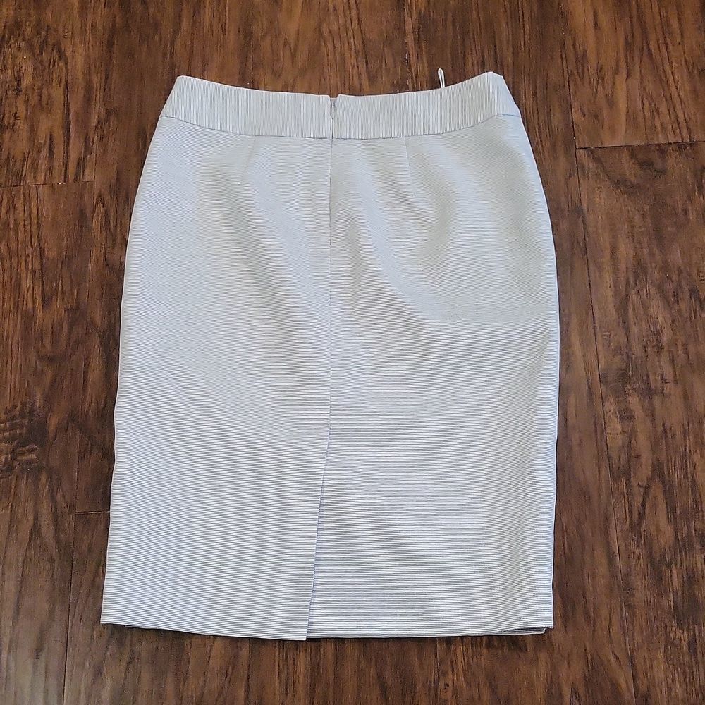 🥳9 & Co Grey Pencil Skirt Size 4